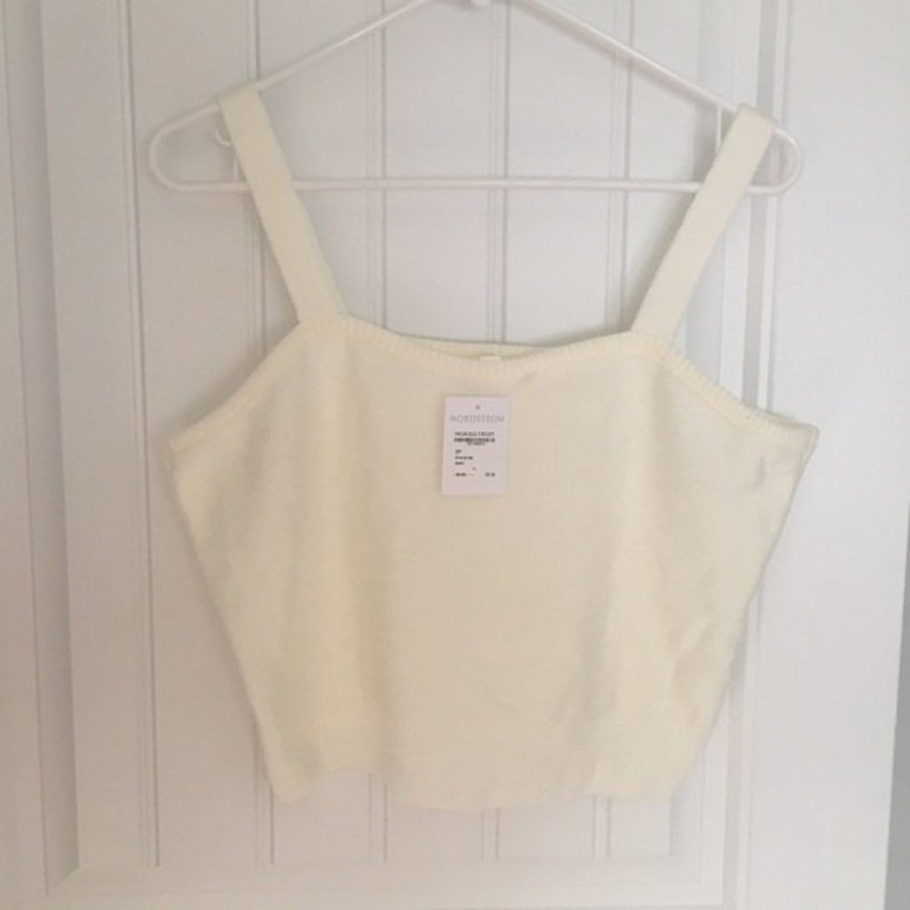 BP Off White Cropped Sweater Tank Top Size XL